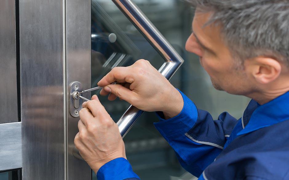 ouvrir une porte claquée La Verrière